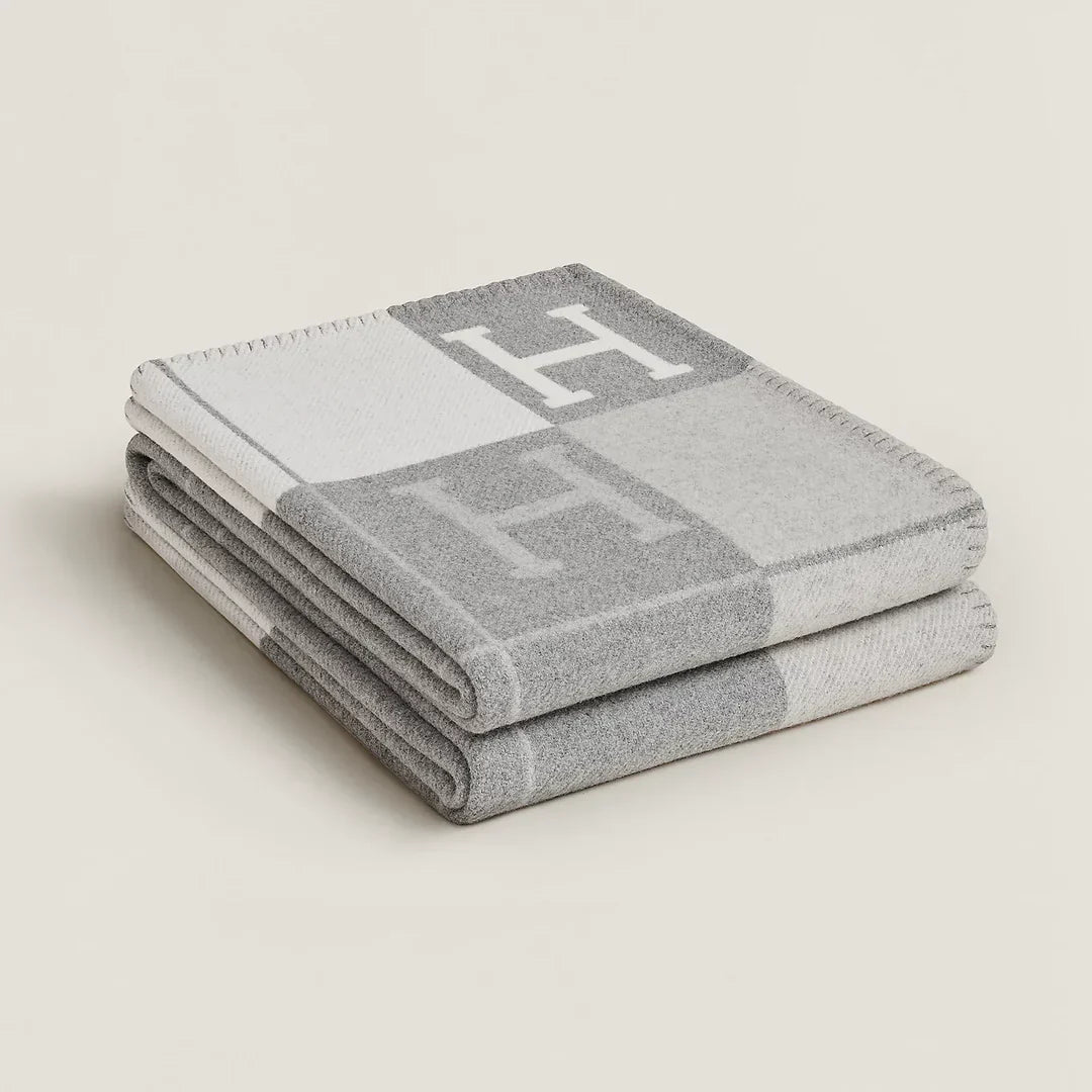 Luxury Cashmere Throw Blanket